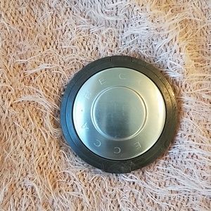 Becca & Jaclynn Hill Champagne Pop